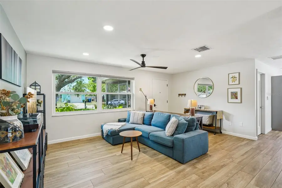 11469 Imperial Grove Drive E, Largo, FL 33774 - #3