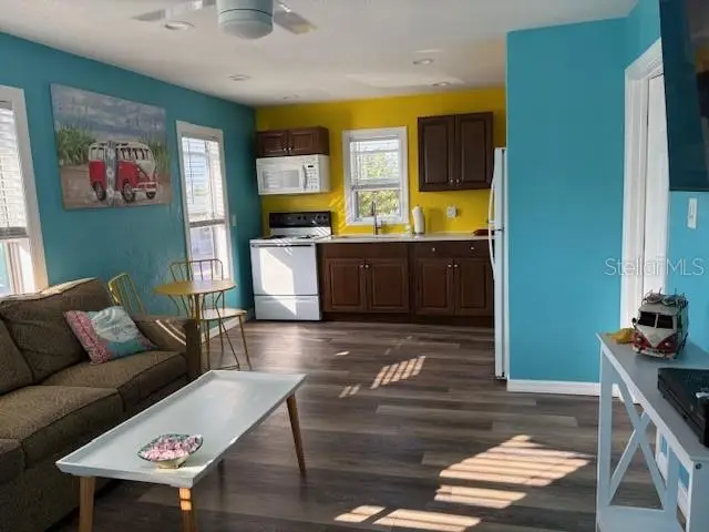 13343 Gulf Boulevard #D14, Saint Petersburg, FL 33708 - #3