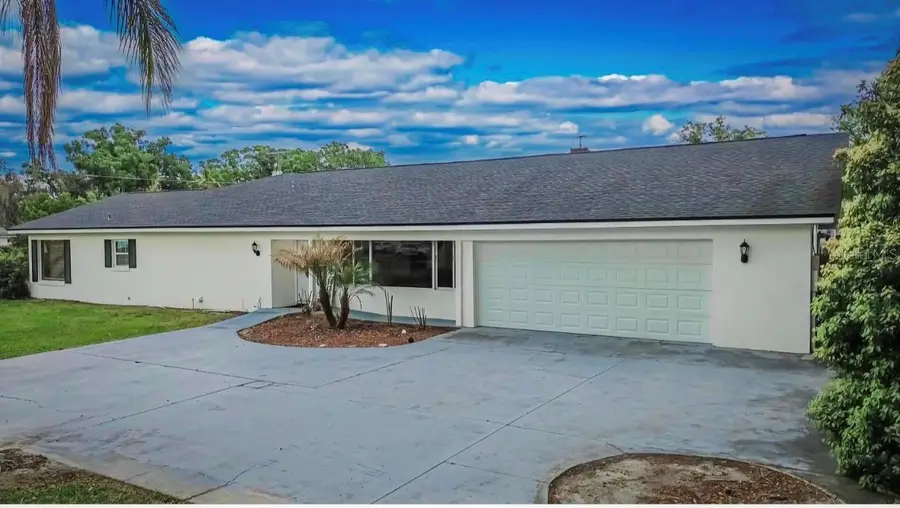 723 W Pinedale Drive, Plant City, FL 33563 - #2