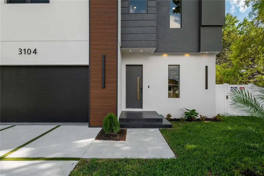 3104 W Pine Street, Tampa, FL 33607 - #2