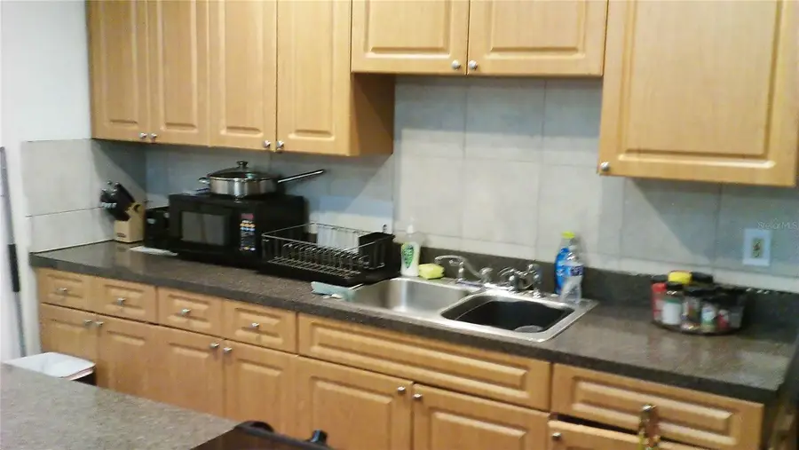 3227 Queensboro Avenue S, Saint Petersburg, FL 33712 - #2