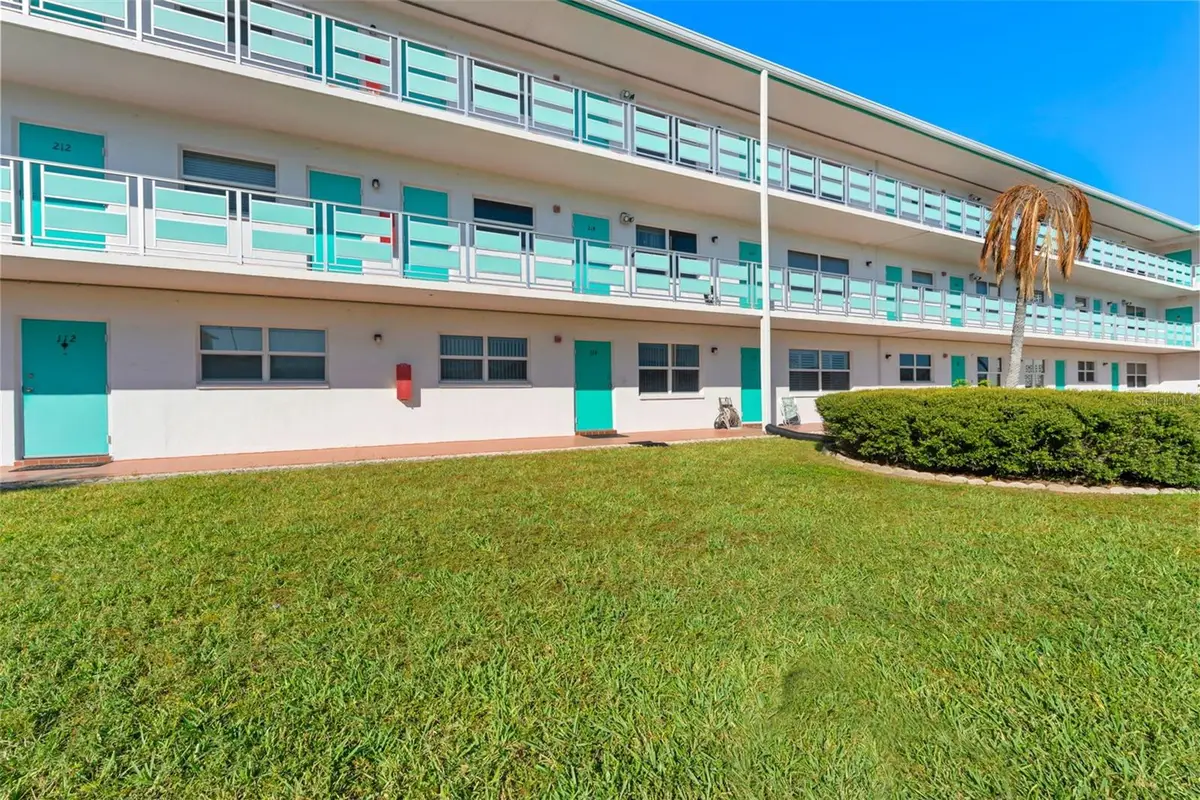 1950 59th Avenue N #114, Saint Petersburg, FL 33714 - #1