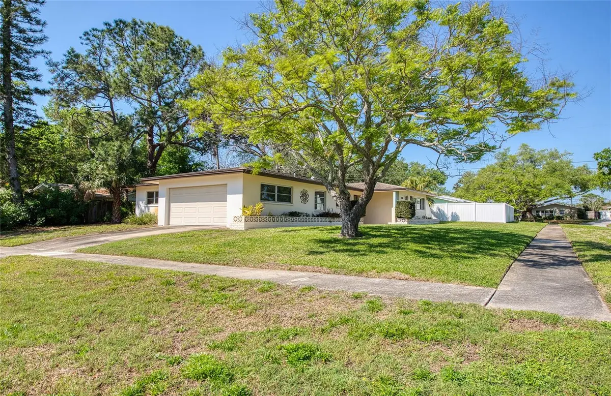 1631 Chateau Drive, Clearwater, FL 33756 - #1