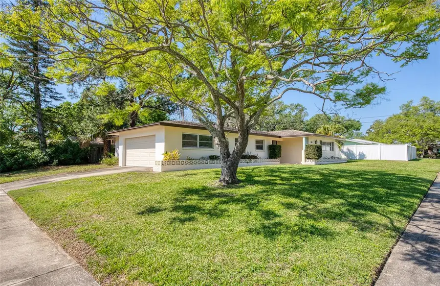 1631 Chateau Drive, Clearwater, FL 33756 - #3