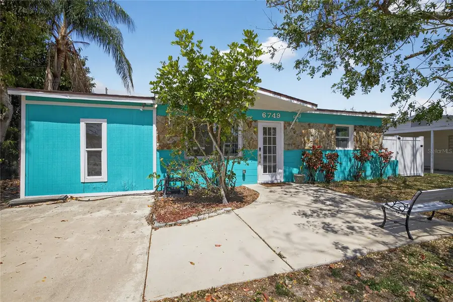 6749 81st Avenue N, Pinellas Park, FL 33781 - #2