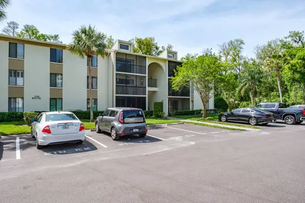 3166 Lake Pine Way S #E3, TARPON SPRINGS, FL 34688