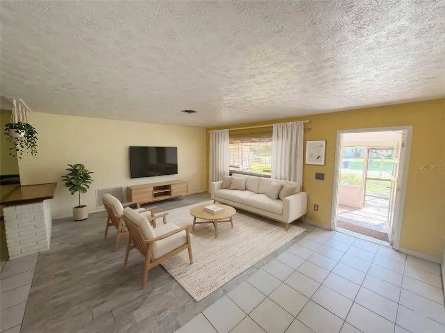 1799 Lake Circle, Fort Pierce, FL 34945 - #2