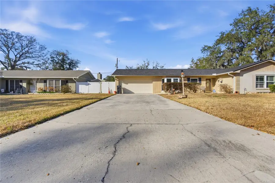 308 Ellen Way, Brandon, FL 33510 - #3