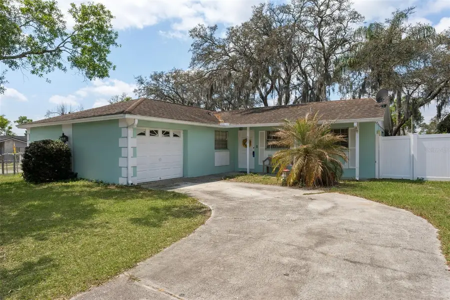 502 Avocado Circle, Brandon, FL 33510 - #2