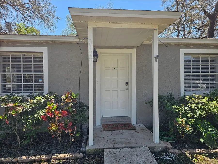 3128 W Varn Avenue, Tampa, FL 33611 - #2