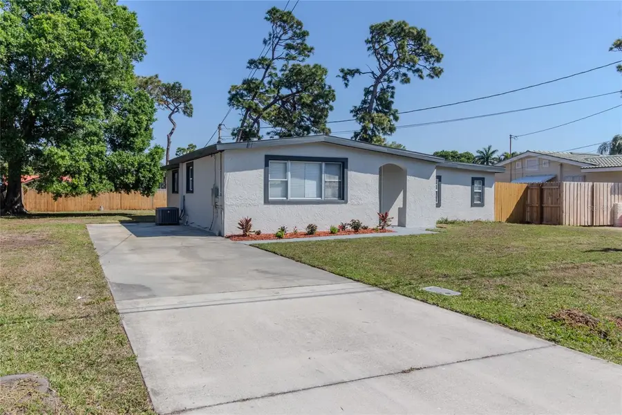 10889 124th Avenue, Largo, FL 33778 - #3