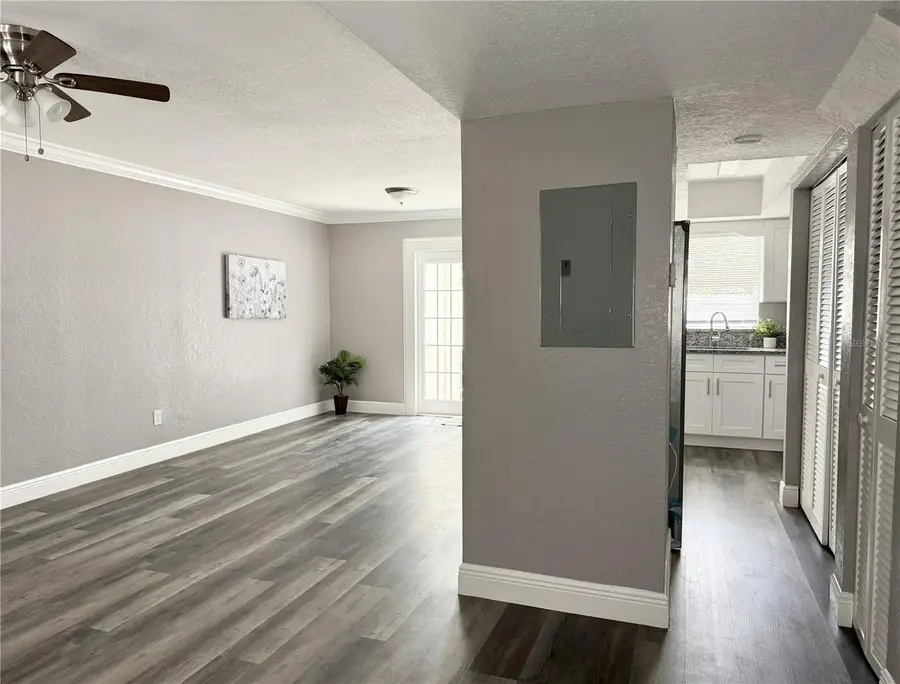 5229 Tennis Court Circle, Tampa, FL 33617 - #2