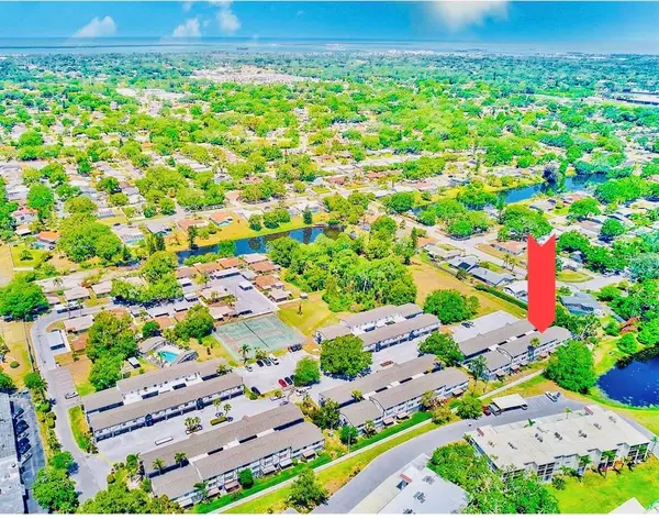 1127 King Arthur Court #309, DUNEDIN, FL 34698