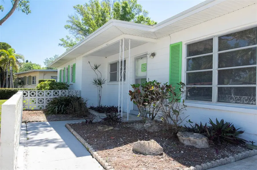 15348 Bedford Circle W, Clearwater, FL 33764 - #3