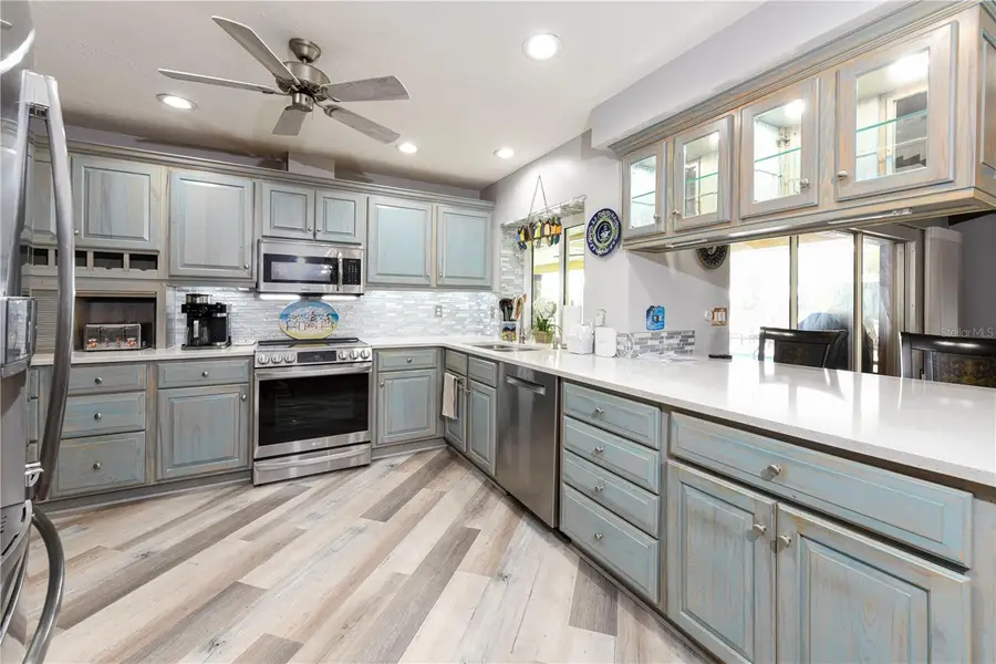 1800 Liesl Drive E, Venice, FL 34293 - #3