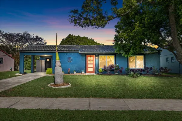 10520 Montpelier Circle, ORLANDO, FL 32821