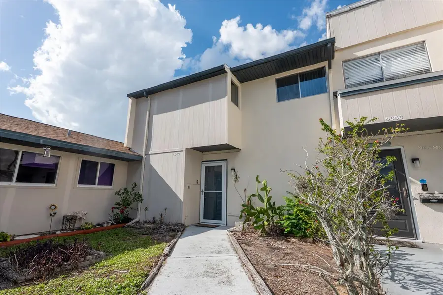 6860 Whitman Court #32B, Sarasota, FL 34243 - #2