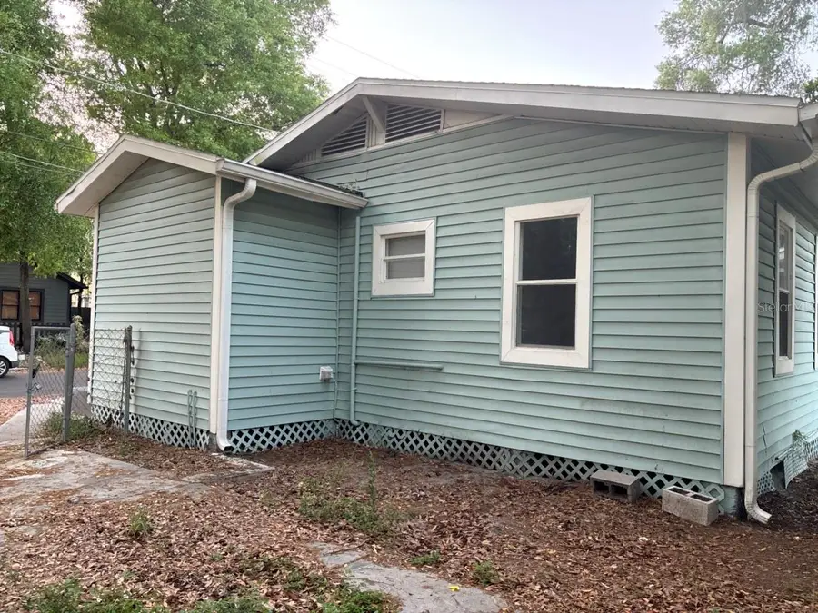 922 E Ida Street, Tampa, FL 33603 - #3