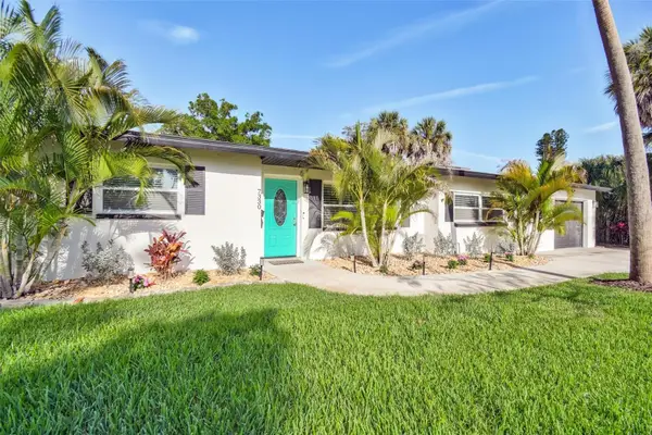 7330 17th Way N, ST PETERSBURG, FL 33702