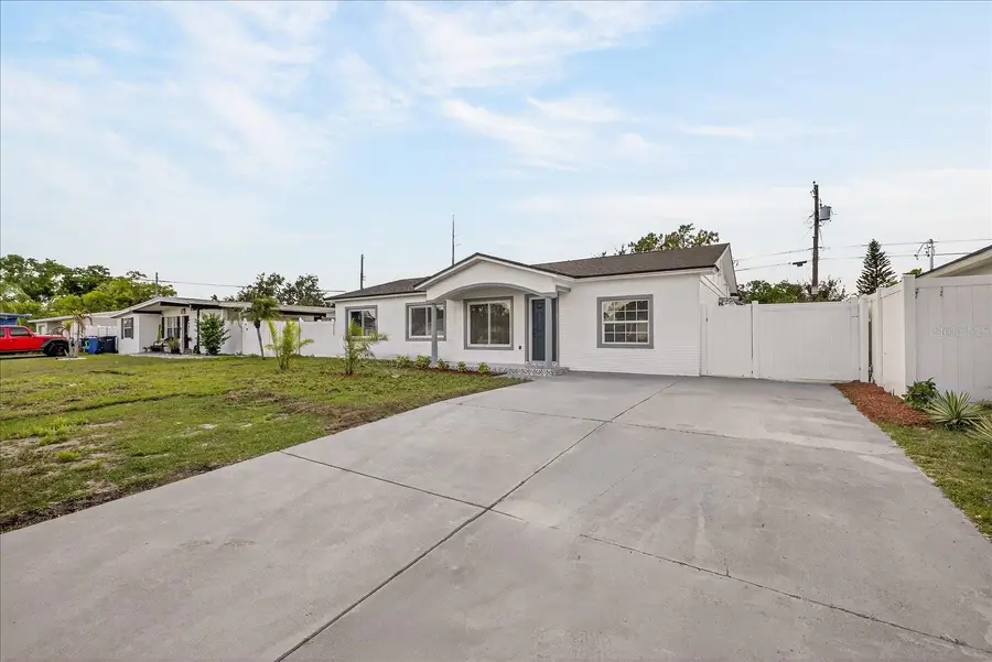 7806 N Jamaica Street, Tampa, FL 33614 - #3