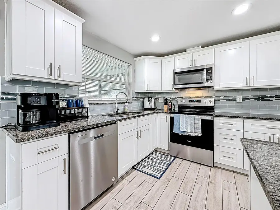 2449 66th Avenue S, Saint Petersburg, FL 33712 - #2