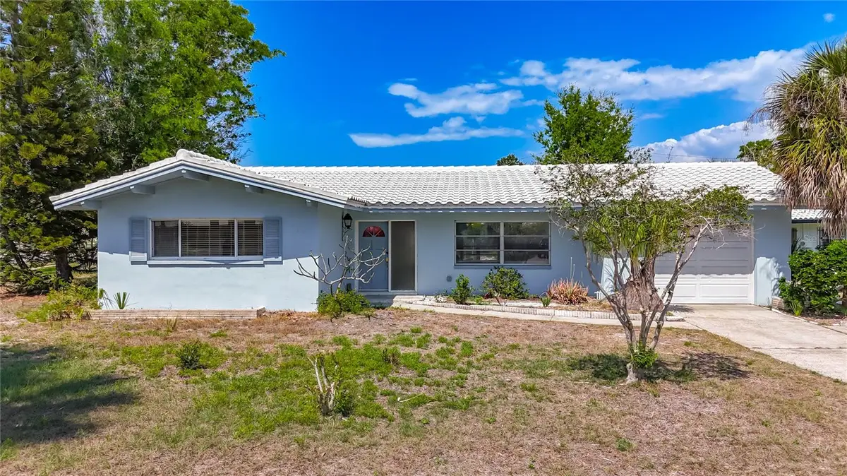 2028 Imperial Way, Clearwater, FL 33764 - #1