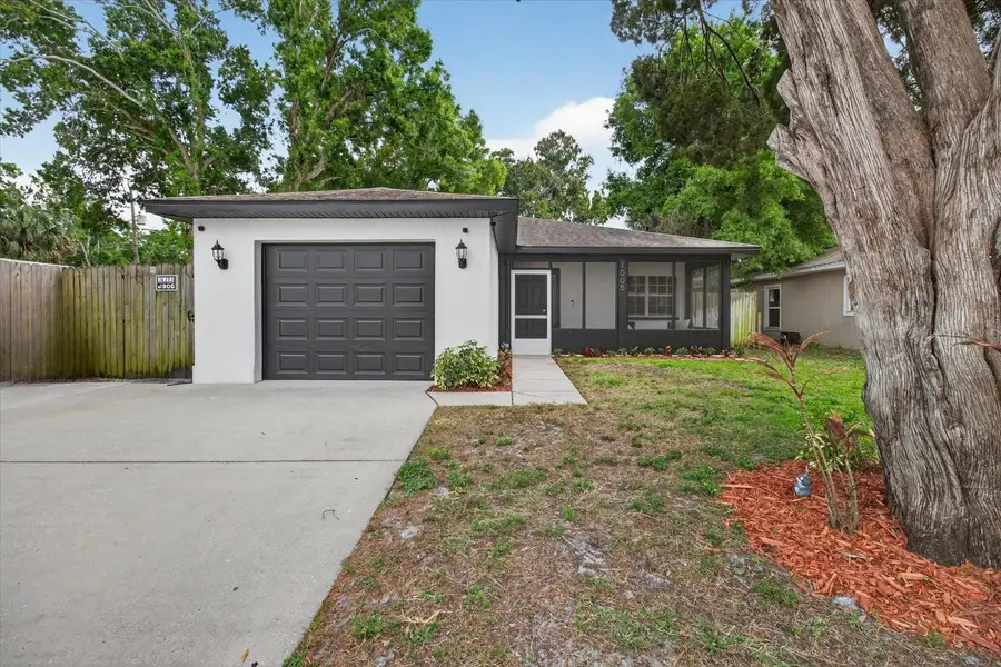 1005 13th Avenue Nw, Largo, FL 33770 - #2