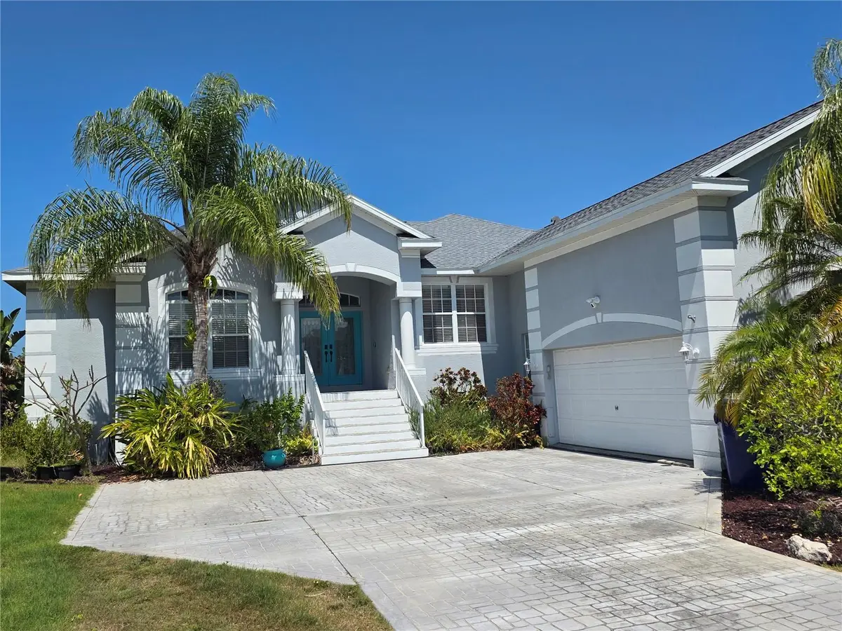 3025 Sheppards Crook Court, Holiday, FL 34691 - #1