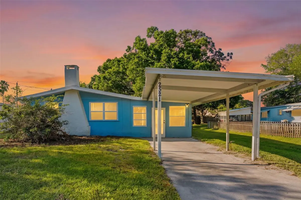 2521 Highland Acres Dr, Clearwater, FL 33761 - #1