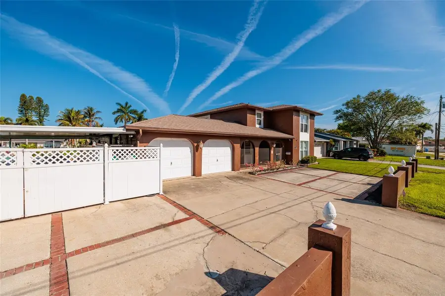 1449 45th Avenue Ne, Saint Petersburg, FL 33703 - #3