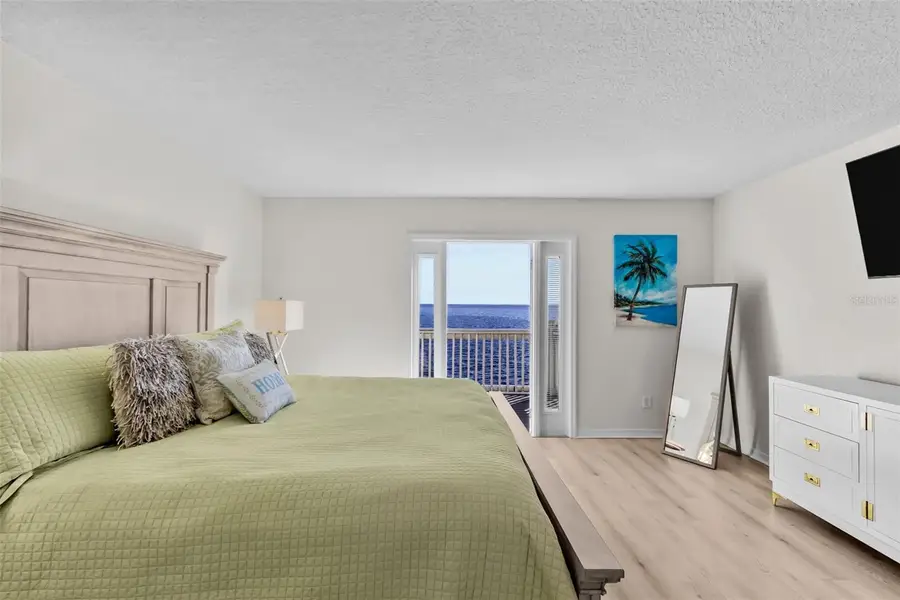 5026 Coquina Key Drive Se #5026, Saint Petersburg, FL 33705 - #2