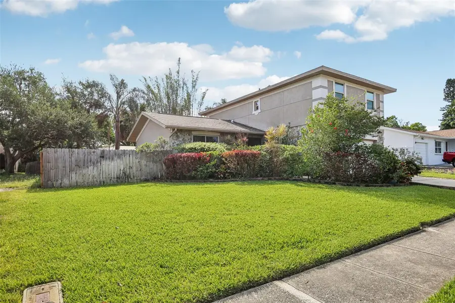 2589 Knoll Street W, Palm Harbor, FL 34683 - #3