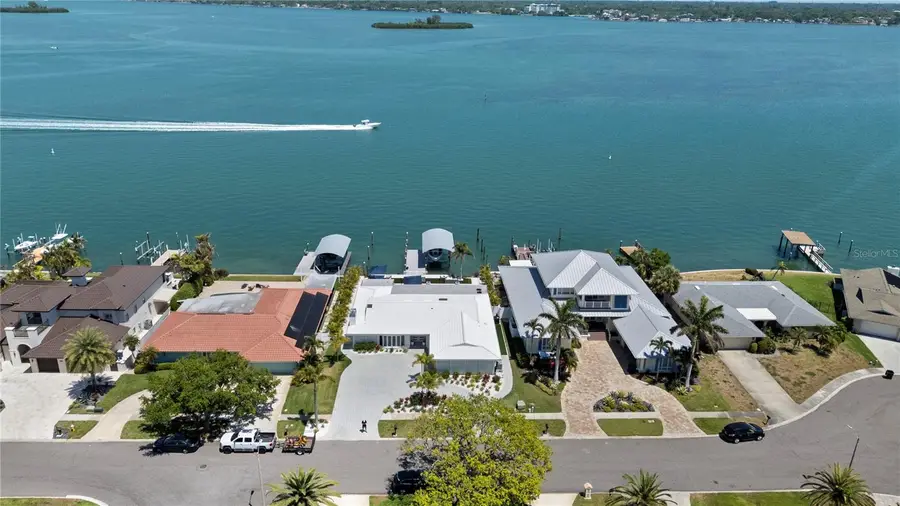 631 Harbor Island, Clearwater Beach, FL 33767 - #2