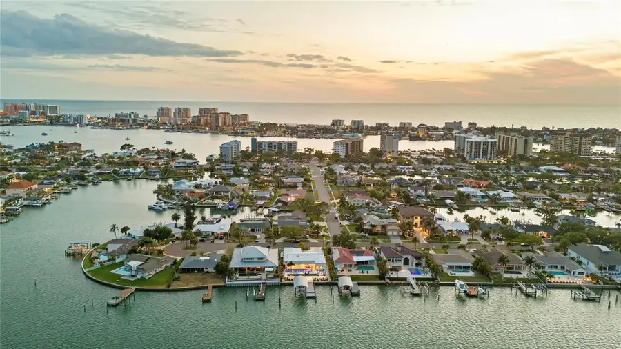 631 Harbor Island, Clearwater Beach, FL 33767 - #3