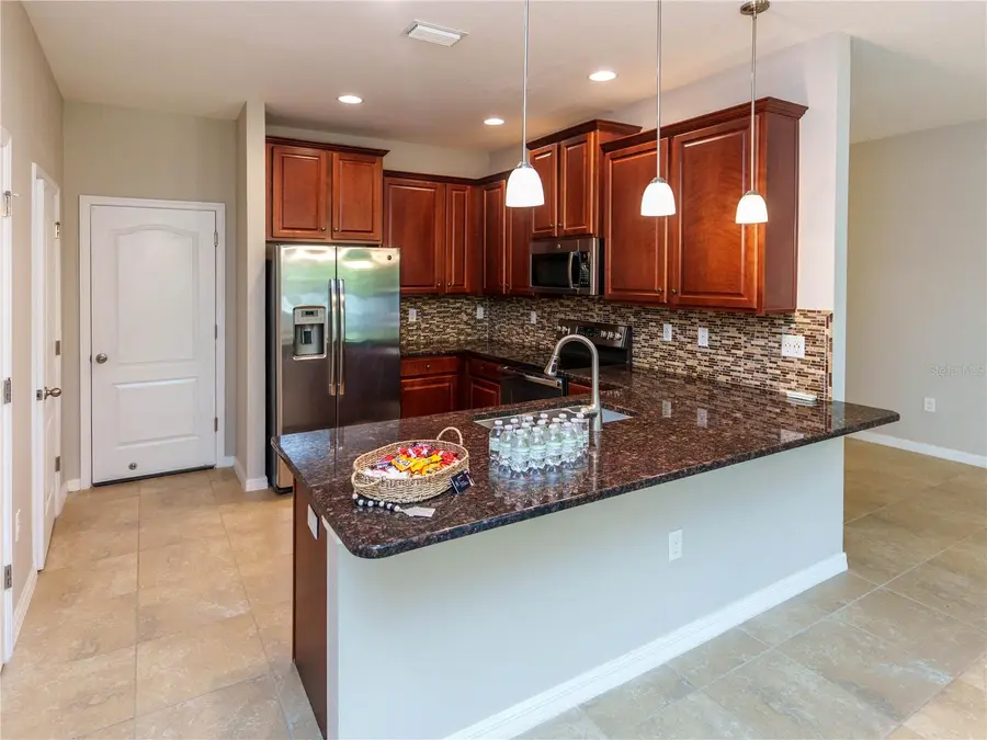 623 53rd Ave N, Saint Petersburg, FL 33703 - #2