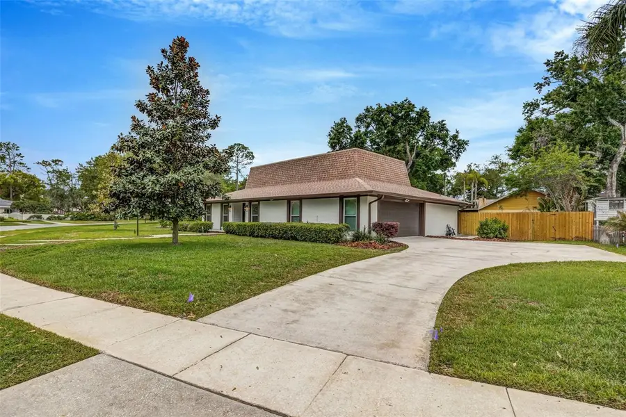 13313 Golf Crest Circle, Tampa, FL 33618 - #3