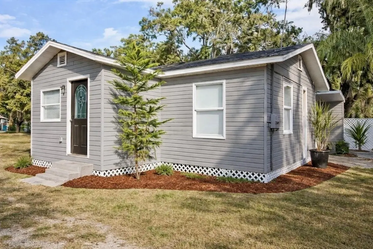 1104 E Alsobrook Street, Plant City, FL 33563 - #1