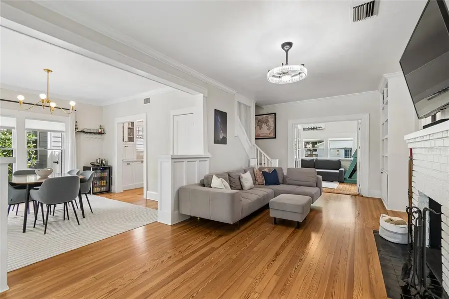 1126 16th Avenue N, Saint Petersburg, FL 33704 - #3