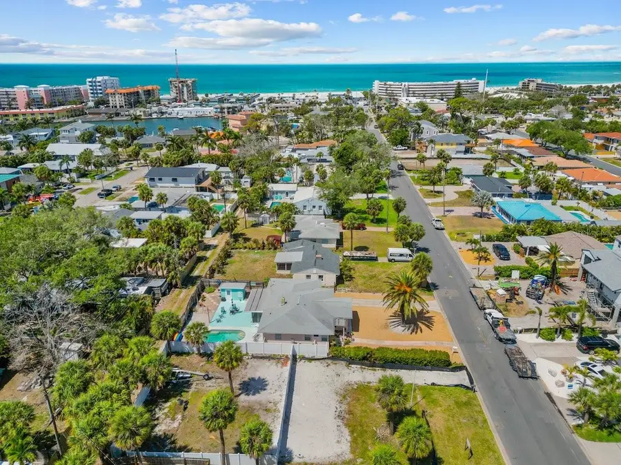 229 44th Avenue, Saint Pete Beach, FL 33706 - #3