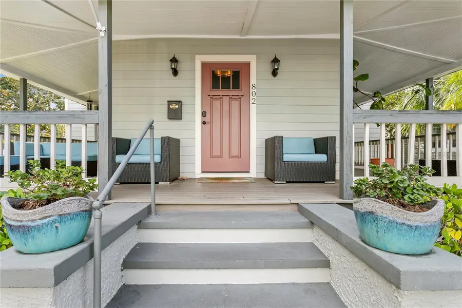 802 Dartmoor Street N, Saint Petersburg, FL 33701 - #2