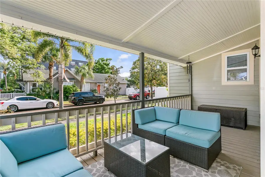 802 Dartmoor Street N, Saint Petersburg, FL 33701 - #3