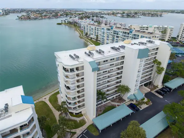 7932 Sailboat Key Boulevard S #402, SOUTH PASADENA, FL 33707