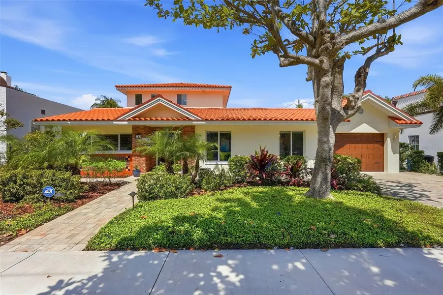 125 23rd Avenue Ne, Saint Petersburg, FL 33704 - #2