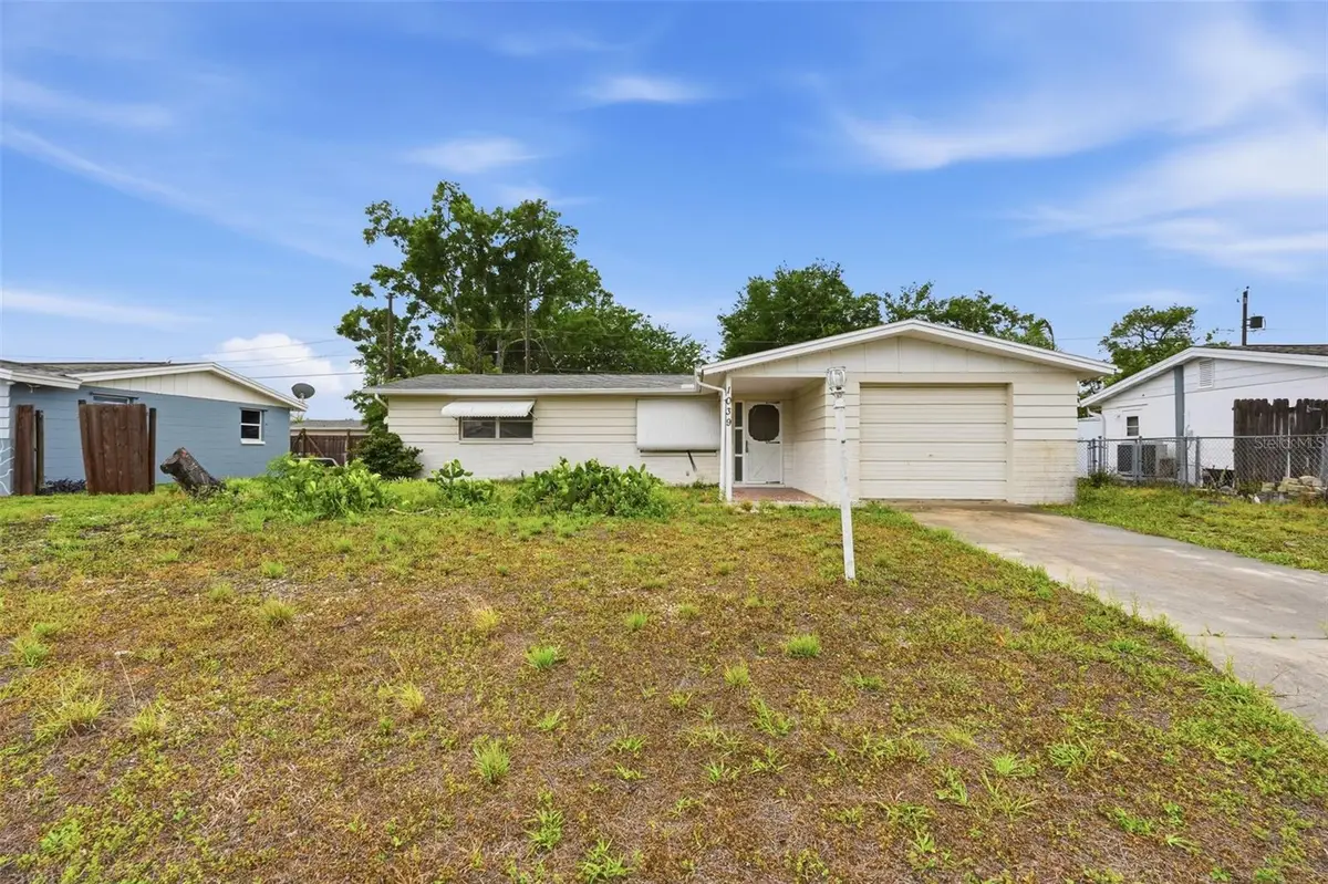 1039 Clairborne Street, Holiday, FL 34690 - #1