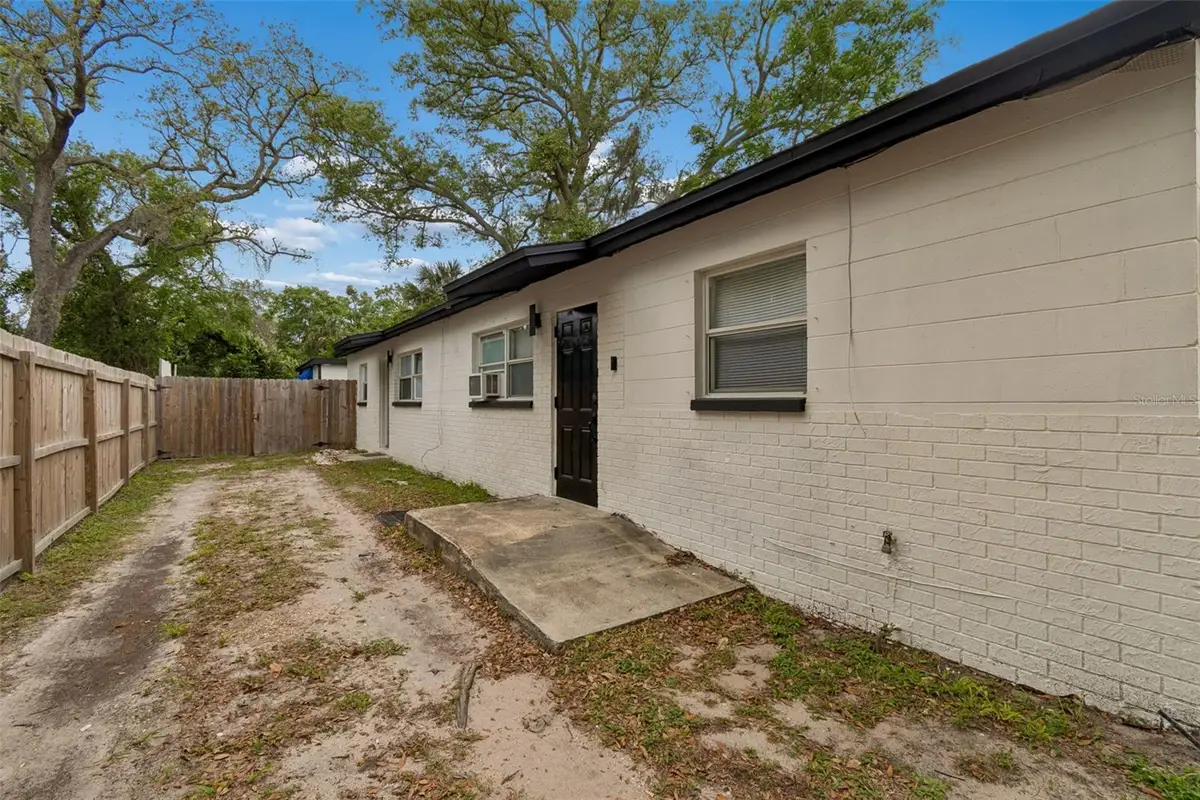 10110 N Lantana Avenue, Tampa, FL 33612 - #1