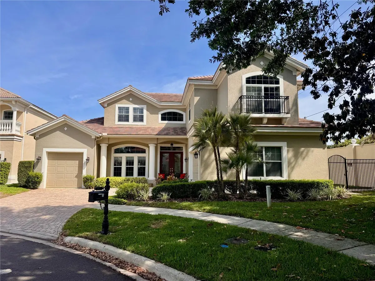 601 Viento De Avila, Tampa, FL 33613 - #1