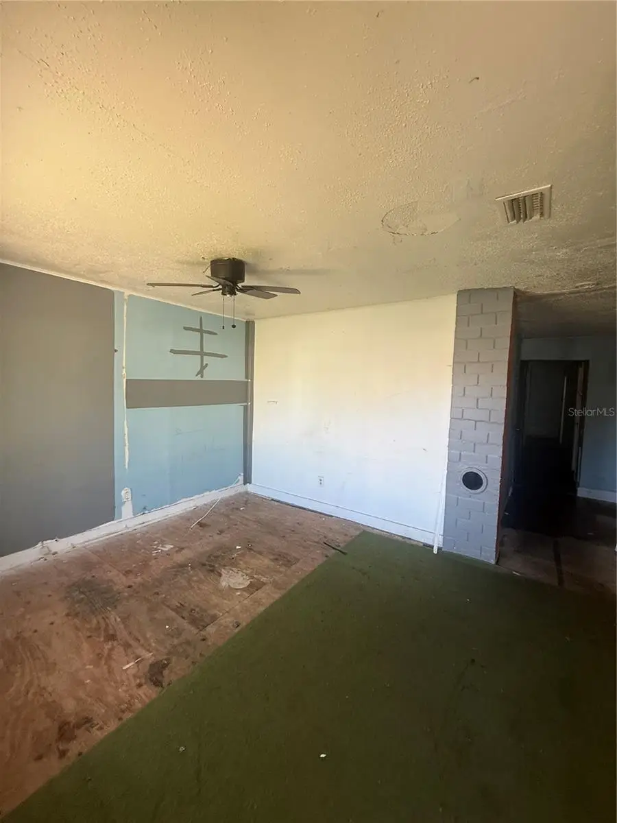 9212 N Brooks Street, Tampa, FL 33612 - #3