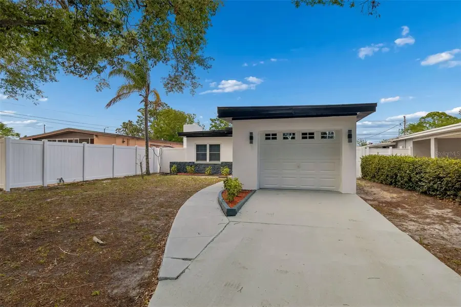 7439 37th Avenue N, Saint Petersburg, FL 33710 - #2