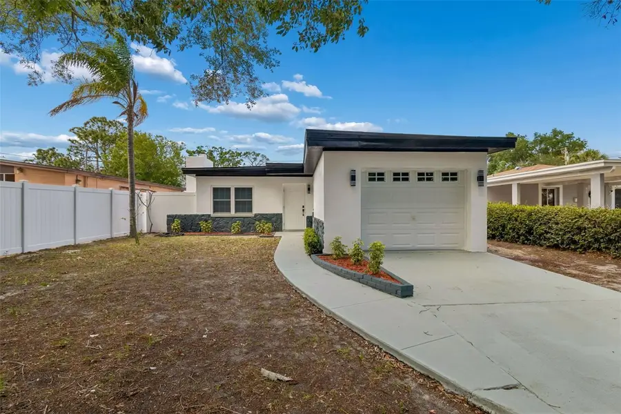 7439 37th Avenue N, Saint Petersburg, FL 33710 - #3