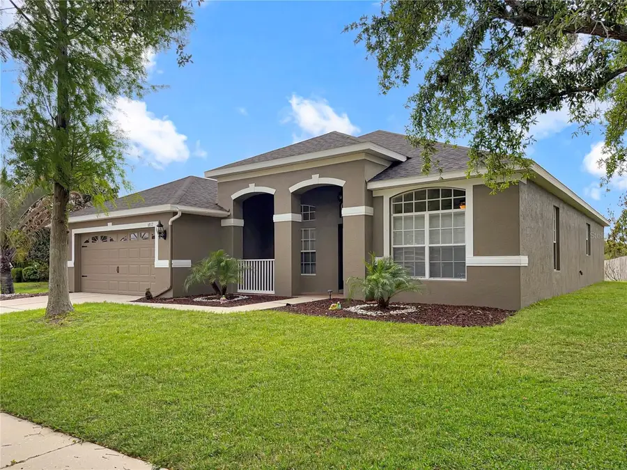 6817 Cromwell Garden Dr, Apollo Beach, FL 33572 - #2